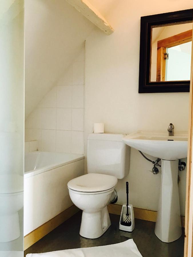 Seb'S Studio Apartment นามูร์ ห้อง รูปภาพ